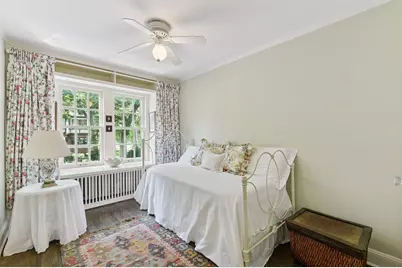 2308 W Lake Of The Isles Parkway, Minneapolis, MN 55405 - Photo 23