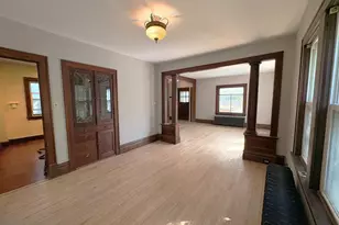 717 S 9th St, Montevideo, MN 56265 - Photo 9
