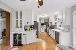 730 County Road B2 W, Roseville, MN 55113 - Photo 15