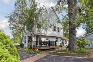 730 County Road B2 W, Roseville, MN 55113 - Photo 3