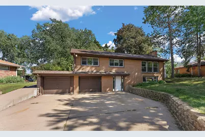2624 Bittersweet Lane, Maplewood, MN 55109 - Photo 5