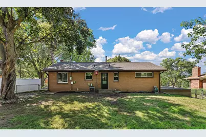 2624 Bittersweet Lane, Maplewood, MN 55109 - Photo 7