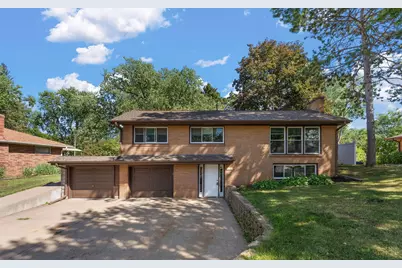 2624 Bittersweet Lane, Maplewood, MN 55109 - Photo 3