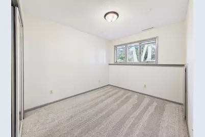 2253 Charles Street N, North Saint Paul, MN 55109 - Photo 15