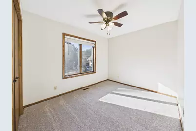 2253 Charles Street N, North Saint Paul, MN 55109 - Photo 7