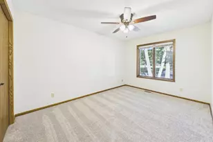 2253 Charles Street N, North Saint Paul, MN 55109 - Photo 9
