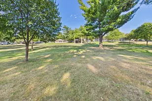 2253 Charles Street N, North Saint Paul, MN 55109 - Photo 25