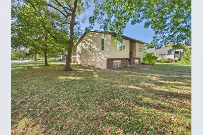 2253 Charles Street N, North Saint Paul, MN 55109 - Photo 23