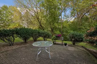 1830 Eagle Ridge Dr, Mendota Heights, MN 55118 - Photo 33