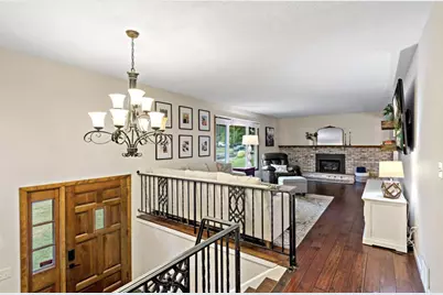 12708 Parkwood Drive, Burnsville, MN 55337 - Photo 3
