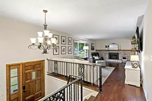 12708 Parkwood Dr, Burnsville, MN 55337 - Photo 3