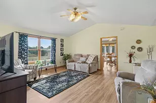 2241 122nd St, New Richmond, WI 54017 - Photo 5