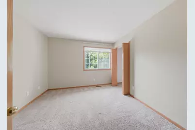 14172 Plymouth Avenue #28, Burnsville, MN 55337 - Photo 13