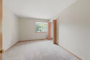 14172 Plymouth Ave, Burnsville, MN 55337 - Photo 13