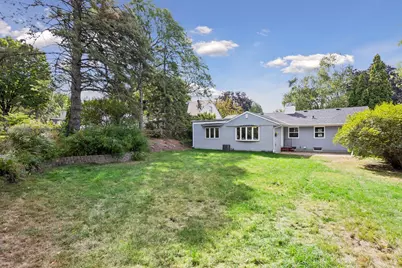 1947 Yorkshire Court, Saint Paul, MN 55116 - Photo 39