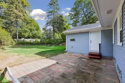 1947 Yorkshire Court, Saint Paul, MN 55116 - Photo 35