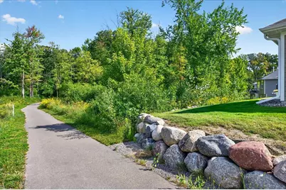 17250 47th Avenue N, Plymouth, MN 55446 - Photo 31
