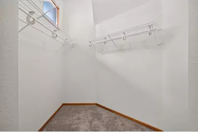 412 Hazel Street N, Saint Paul, MN 55119 - Photo 23