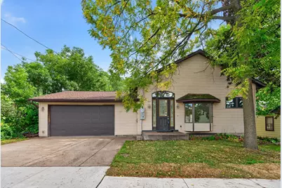 412 Hazel Street N, Saint Paul, MN 55119 - Photo 1