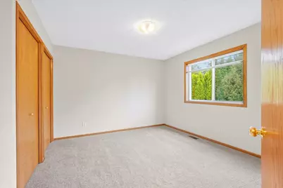 342 Parkview Lane S, Maplewood, MN 55119 - Photo 25