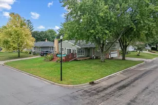 402 N Minnesota St, Marshall, MN 56258 - Photo 53