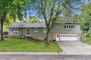 402 N Minnesota St, Marshall, MN 56258 - Photo 51