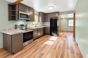 609 NE 5th Ave, Grand Rapids, MN 55744 - Photo 3
