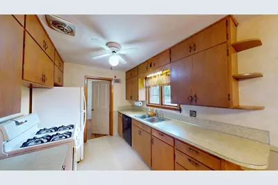 204 Fairview Drive, Albert Lea, MN 56007 - Photo 7