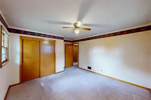 204 Fairview Dr, Albert Lea, MN 56007 - Photo 17