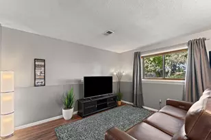 9056 Sequoia Rd, Woodbury, MN 55125 - Photo 13