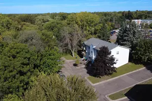 220 Hallam Ave S, Mahtomedi, MN 55115 - Photo 3