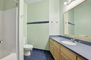 312 E 18th St, Minneapolis, MN 55404 - Photo 17
