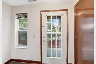 312 E 18th Street, Minneapolis, MN 55404 - Photo 11