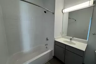 1369 Spruce Pl, Minneapolis, MN 55403 - Photo 33