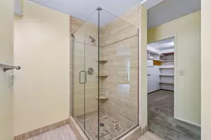 2445 Londin Ln E, Maplewood, MN 55119 - Photo 3