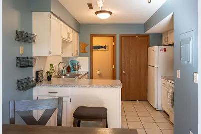 9478 Ranchview Lane N, Maple Grove, MN 55369 - Photo 11