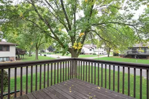 8724 N Maplebrook Cir, Brooklyn Park, MN 55445 - Photo 9