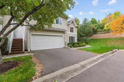 320 Willoughby Way W, Minnetonka, MN 55305 - Photo 3