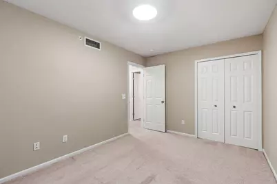 320 Willoughby Way W, Minnetonka, MN 55305 - Photo 27