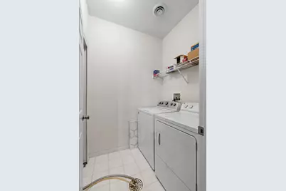 320 Willoughby Way W, Minnetonka, MN 55305 - Photo 21