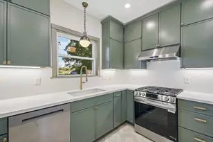 552 Fairview Ave S, Saint Paul, MN 55116 - Photo 17