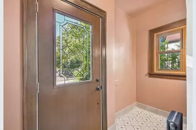 552 Fairview Avenue S, Saint Paul, MN 55116 - Photo 5