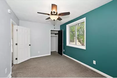 1616 Iowa Avenue, Superior, WI 54880 - Photo 11