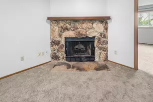 4457 Westdel Rd, Farmington, MN 55024 - Photo 9