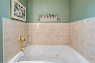 7 Kaiser Ave, Medicine Lake, MN 55441 - Photo 21