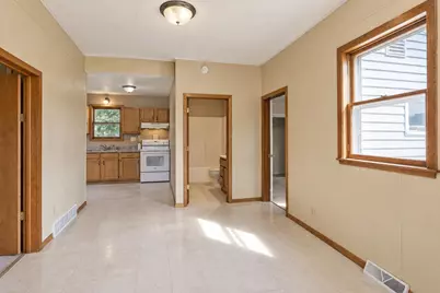 709 8th Avenue SE, Waseca, MN 56093 - Photo 15