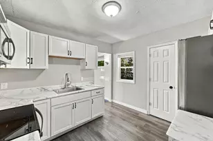 2810 Penn Ave N, Minneapolis, MN 55411 - Photo 15