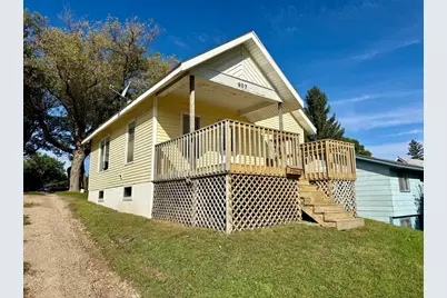907 N Baird Avenue, Fergus Falls, MN 56537 - Photo 5