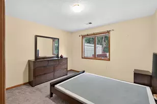7948 Blanchard Way, Inver Grove Heights, MN 55076 - Photo 37