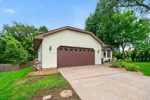 7948 Blanchard Way, Inver Grove Heights, MN 55076 - Photo 7